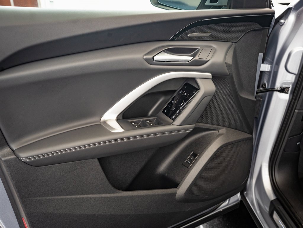 2025 Audi Q5 2.0T Premium Plus photo 21