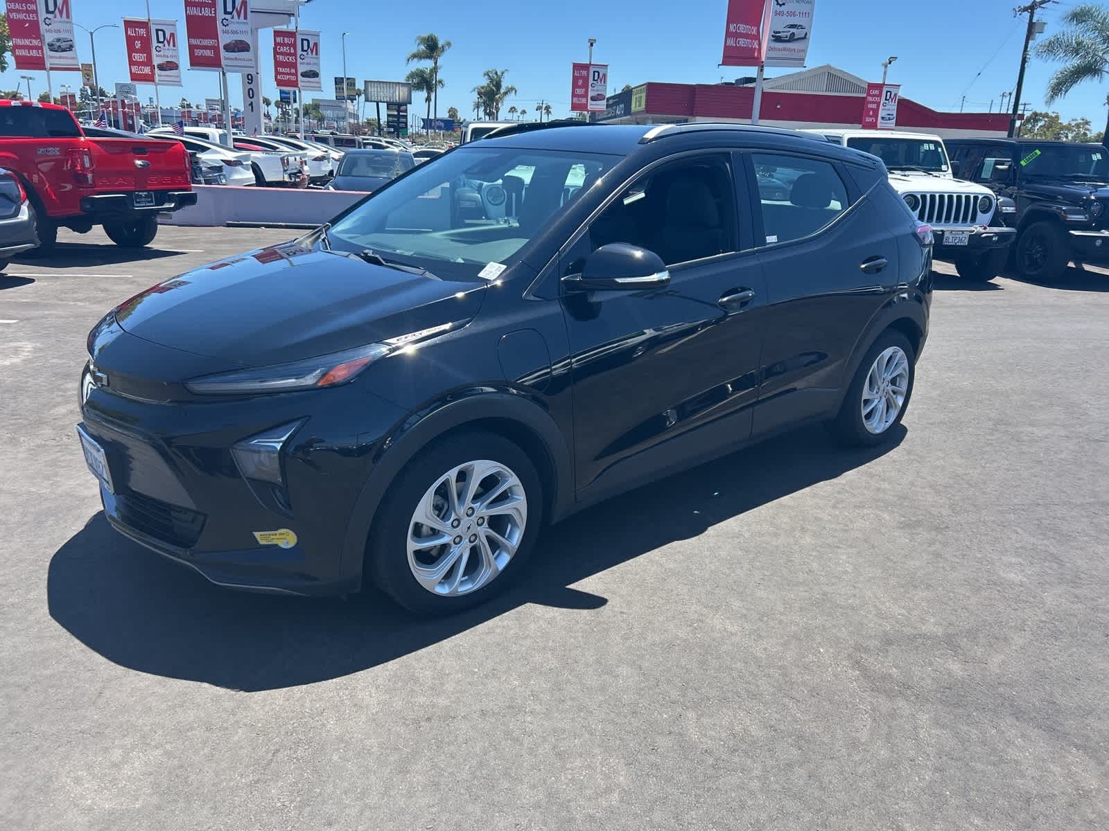 Used 2022 Chevrolet Bolt EUV LT with VIN 1G1FY6S00N4133529 for sale in Costa Mesa, CA
