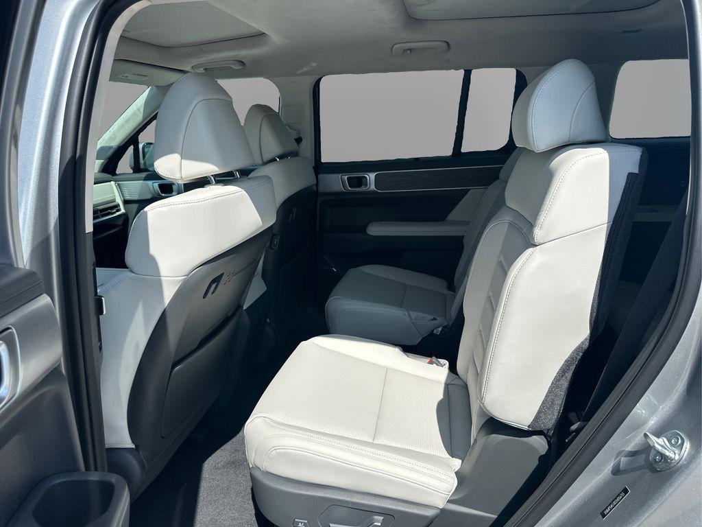 2025 Hyundai Santa Fe Calligraphy photo 7