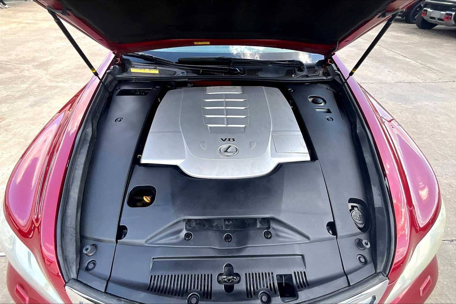 2010 Lexus LS 460 Luxury photo 30