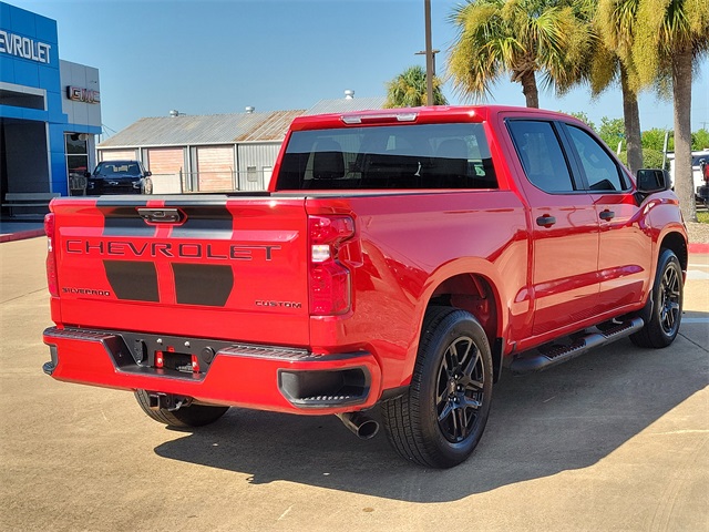 2024 Chevrolet Silverado 1500 Custom photo 5