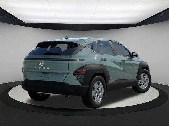 2026 Hyundai Kona SE photo 4