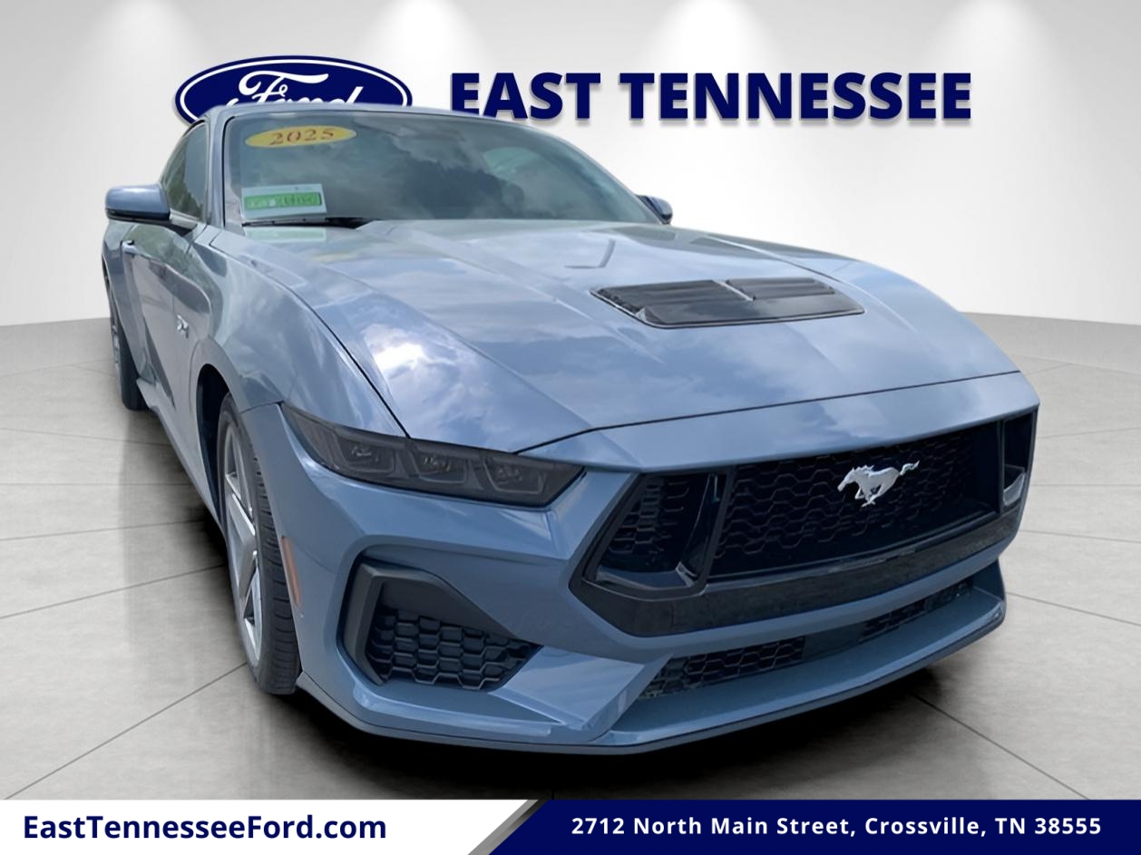 2025 Ford Mustang GT Premium's photo