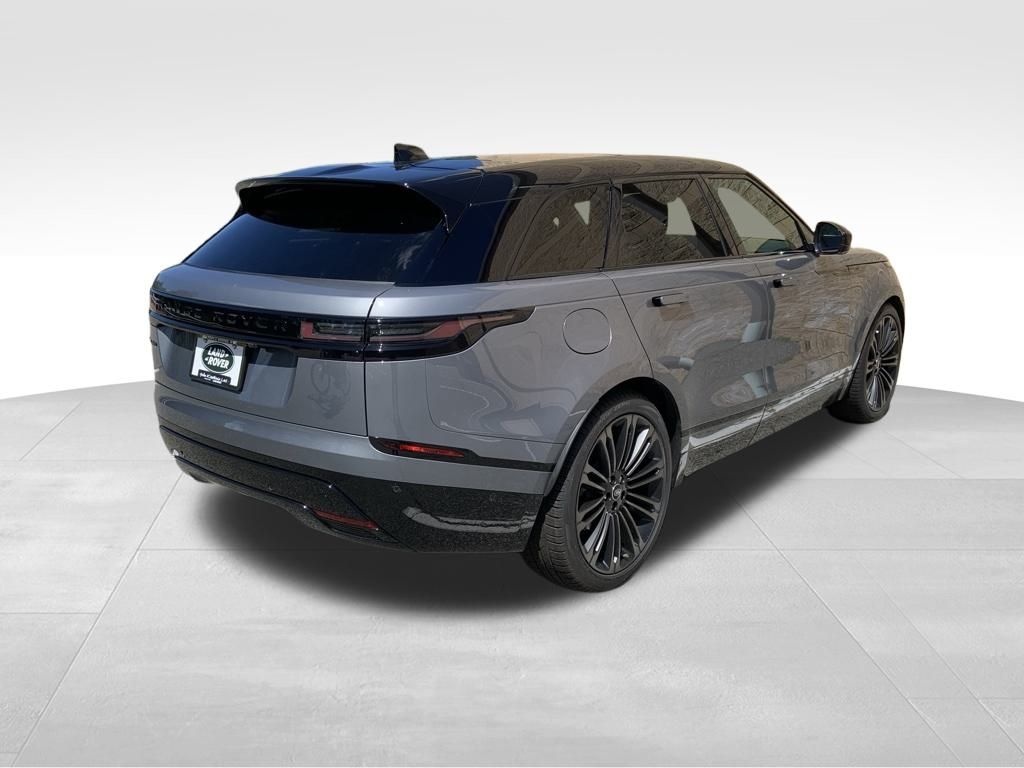 2026 Land Rover Range Rover Velar SE photo 8