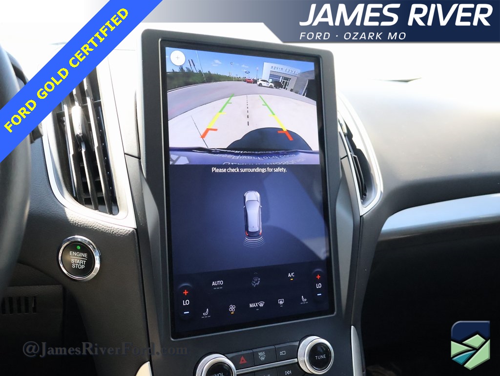 2024 Ford Edge SEL photo 28