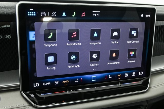 2025 Volkswagen Tiguan SE photo 14