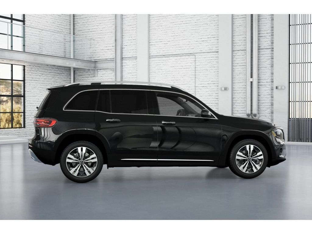 2025 Mercedes Benz GLB 250 4MATIC photo 16