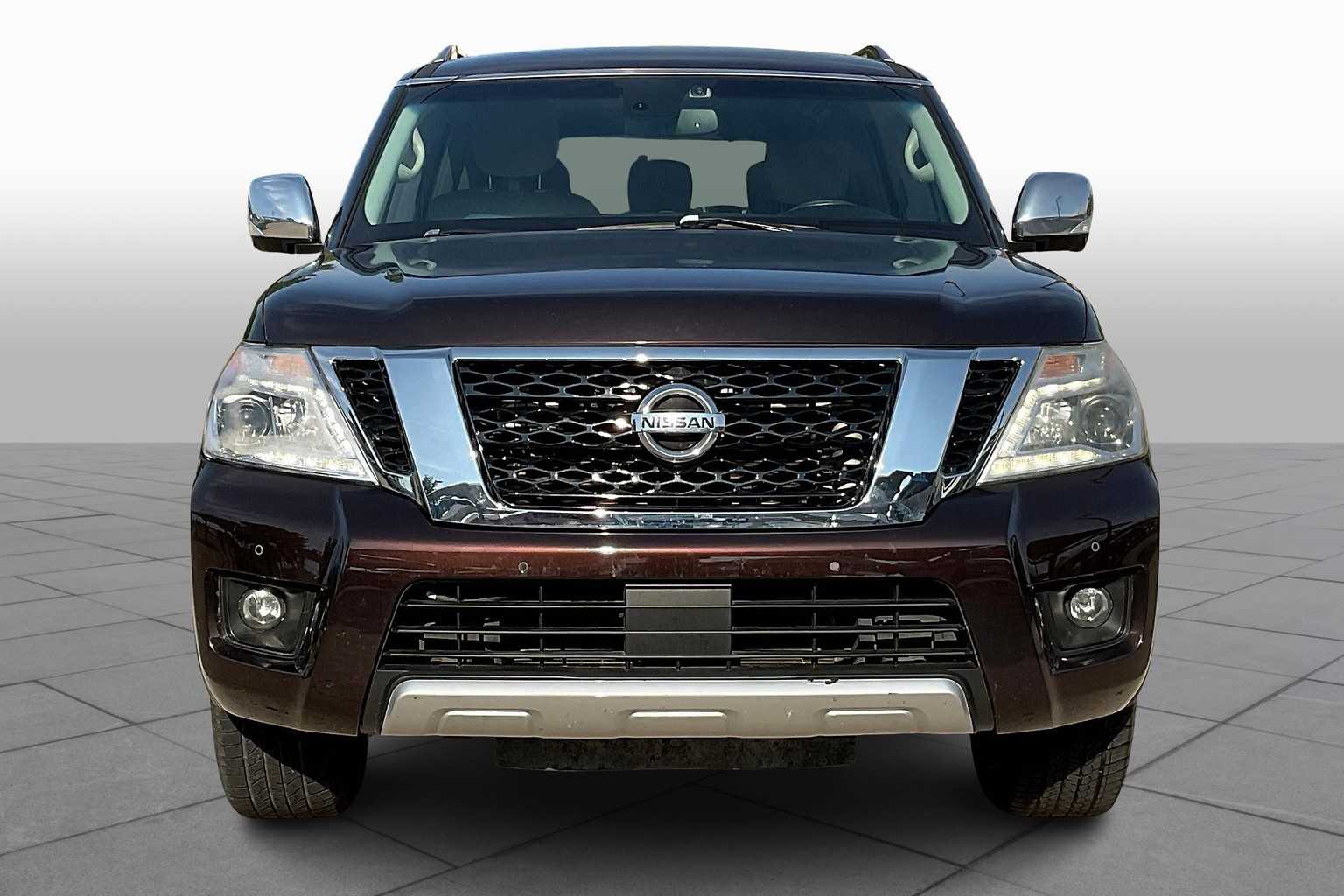 2017 Nissan Armada Platinum photo 3