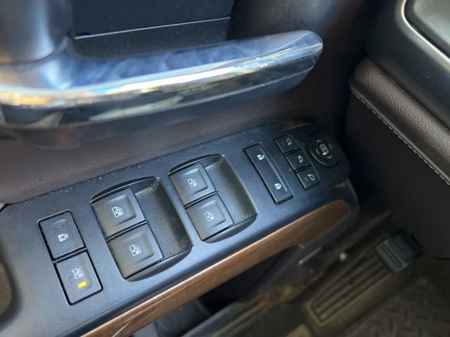 2018 Chevrolet Silverado 1500 LTZ photo 24