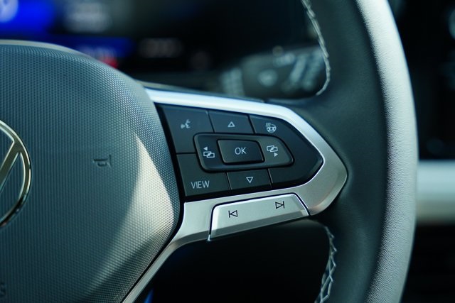 2025 Volkswagen Taos S photo 12
