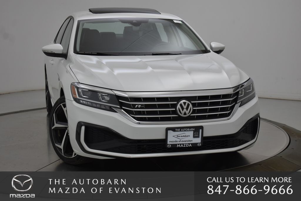 2020 Volkswagen Passat 2.0T R-Line photo 2