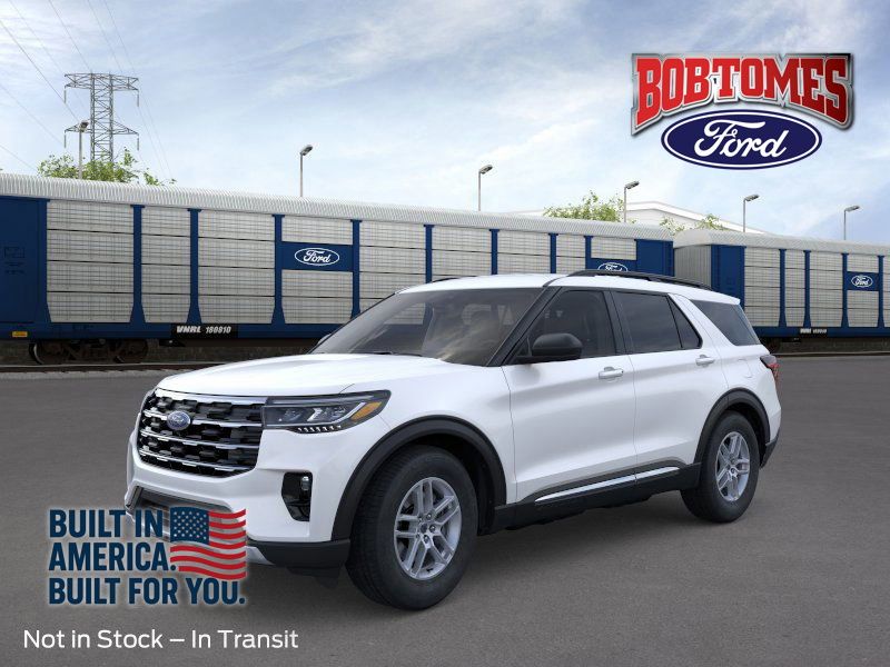2025 Ford Explorer Active's photo