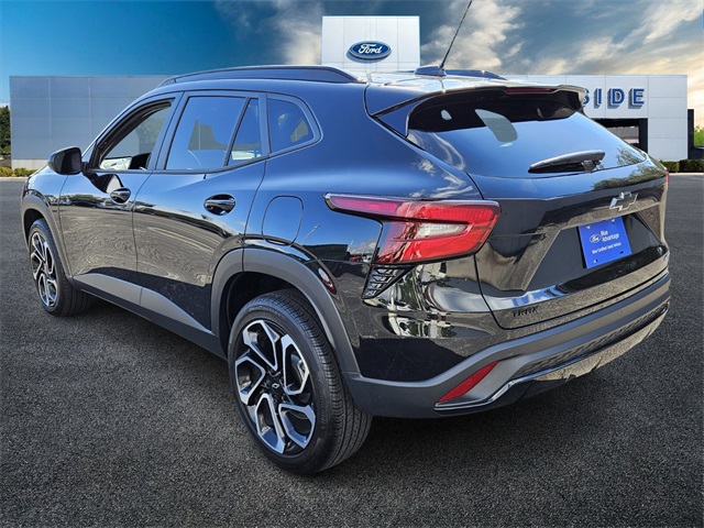2024 Chevrolet Trax photo 5