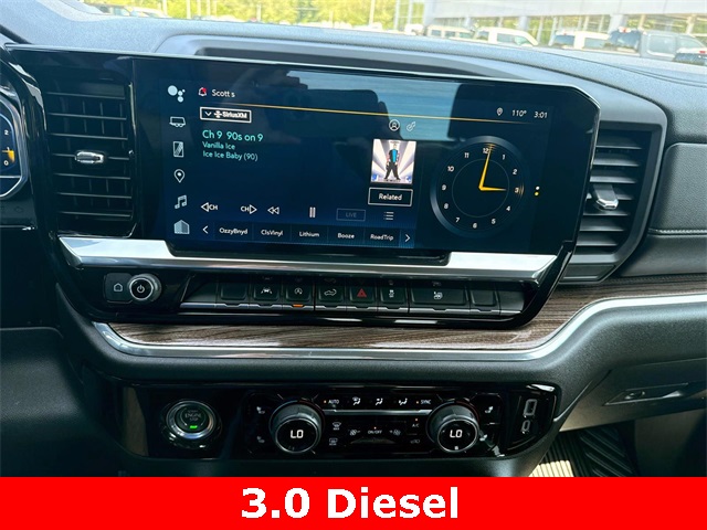 2023 Chevrolet Silverado 1500 RST photo 19