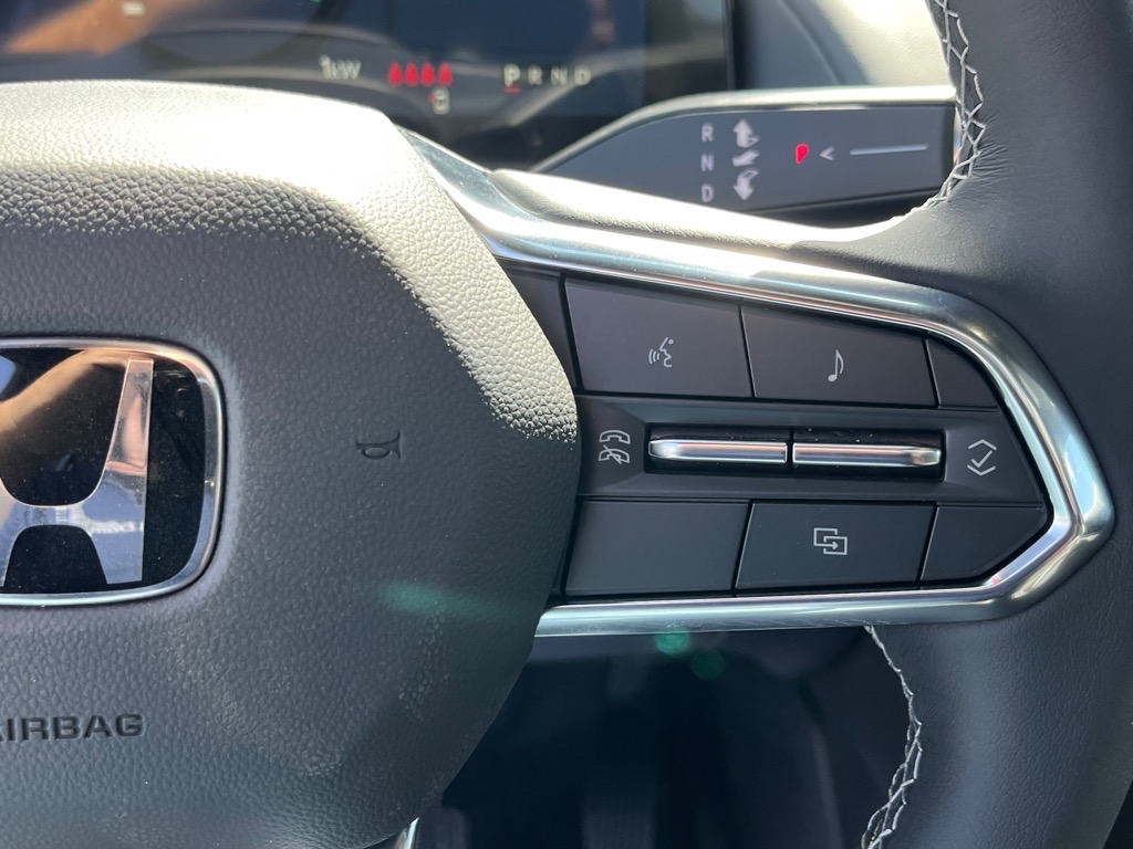 2025 Honda Prologue Touring photo 13