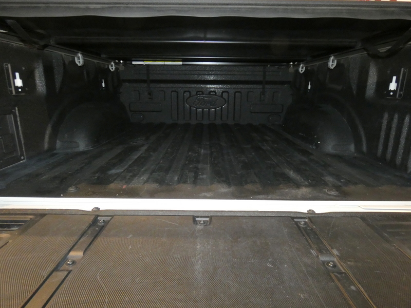 2022 Ford F-150 Platinum photo 3