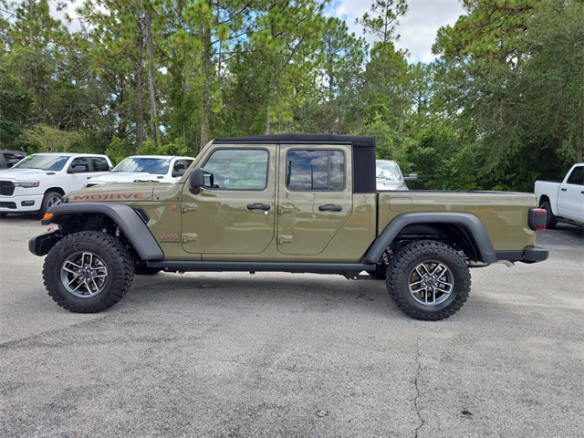 2025 Jeep Gladiator Mojave photo 2