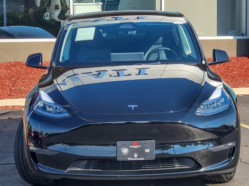 2025 Tesla Model Y Long Range photo 3