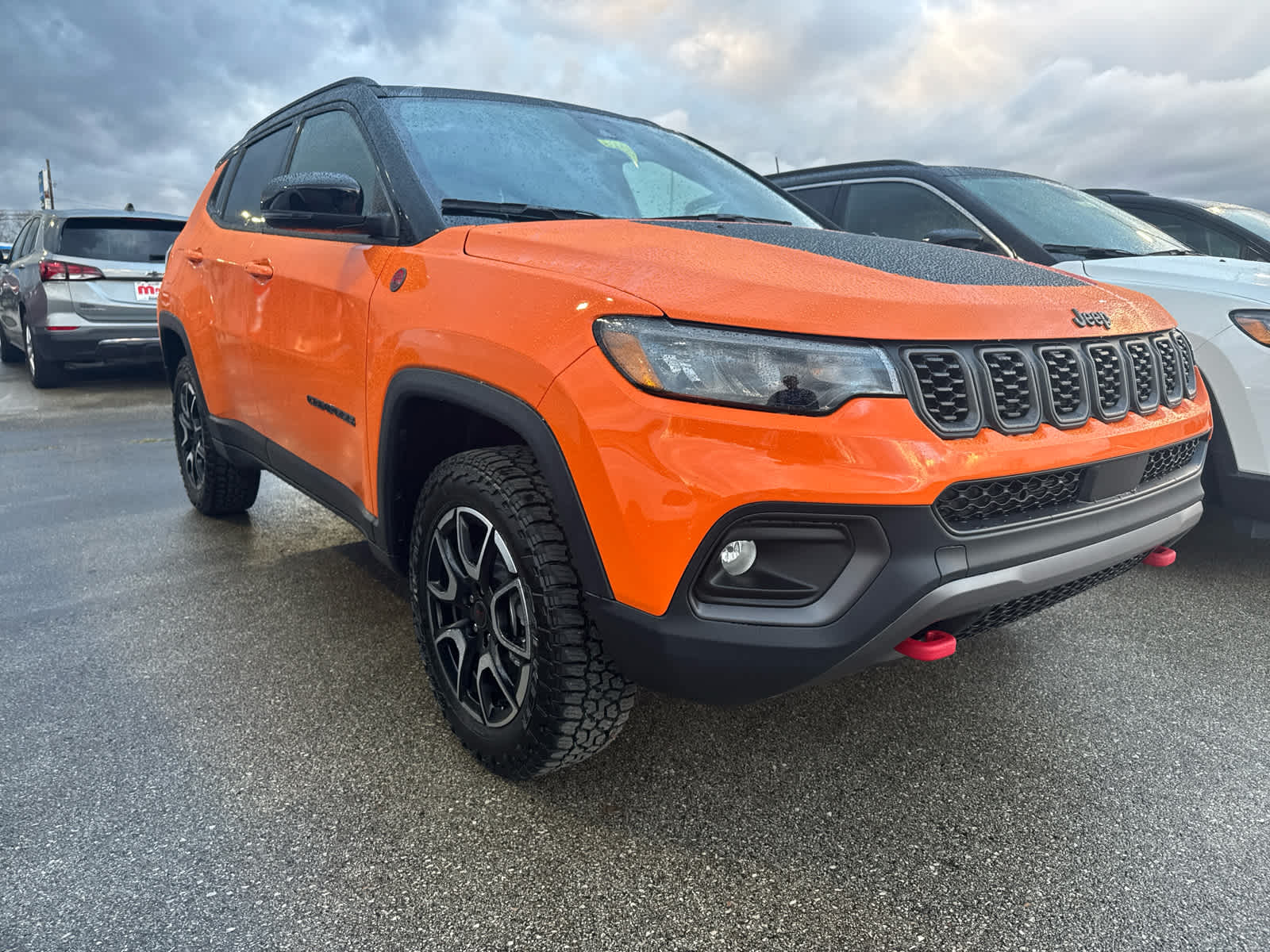 2026 Jeep Compass Trailhawk photo 3