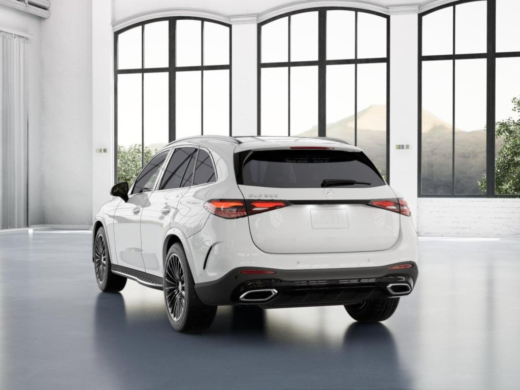 2026 Mercedes Benz GLC 300 photo 26