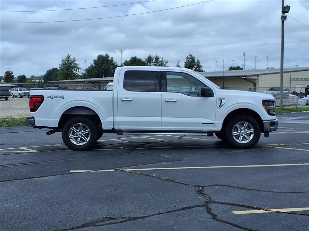 2024 Ford F-150 XLT photo 2