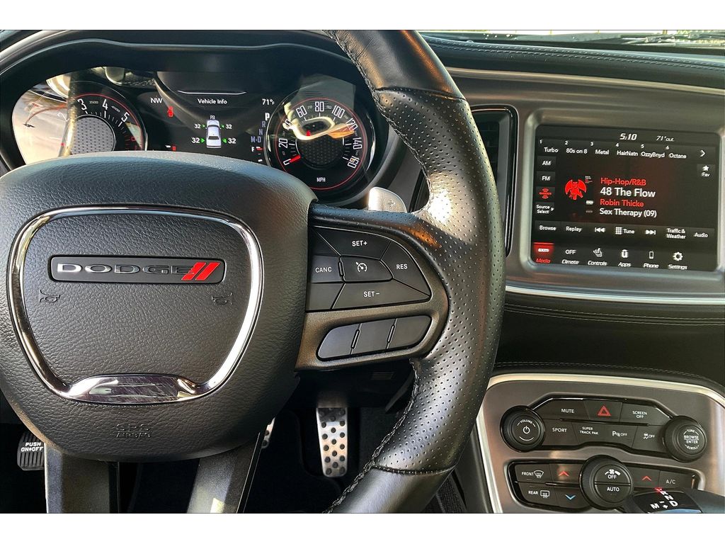 2020 Dodge Challenger R/T Plus photo 18