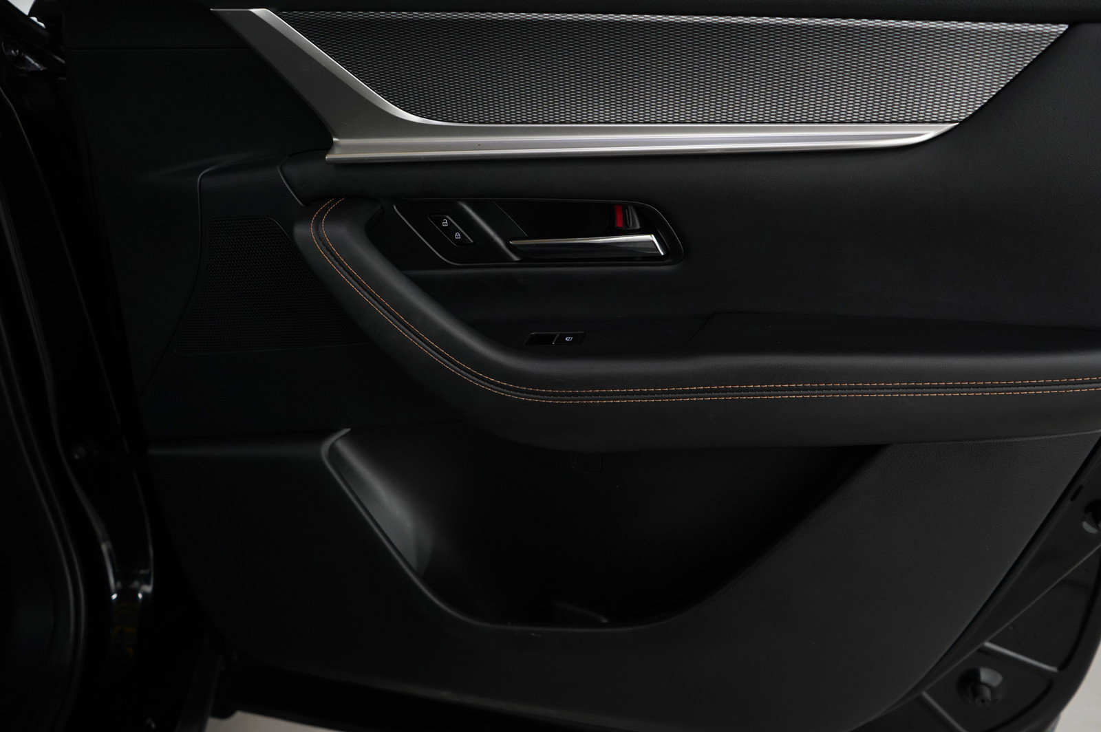 2024 Mazda CX-90 Premium photo 9