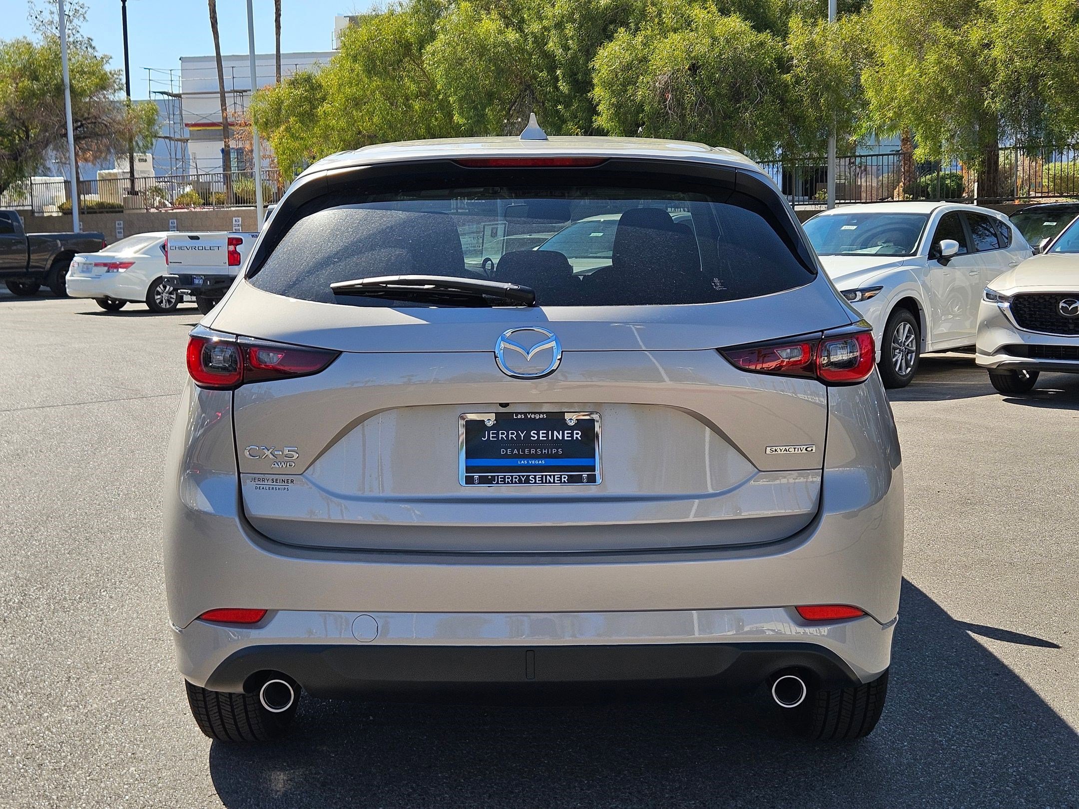 2025 Mazda CX-5 2.5 S Preferred photo 4