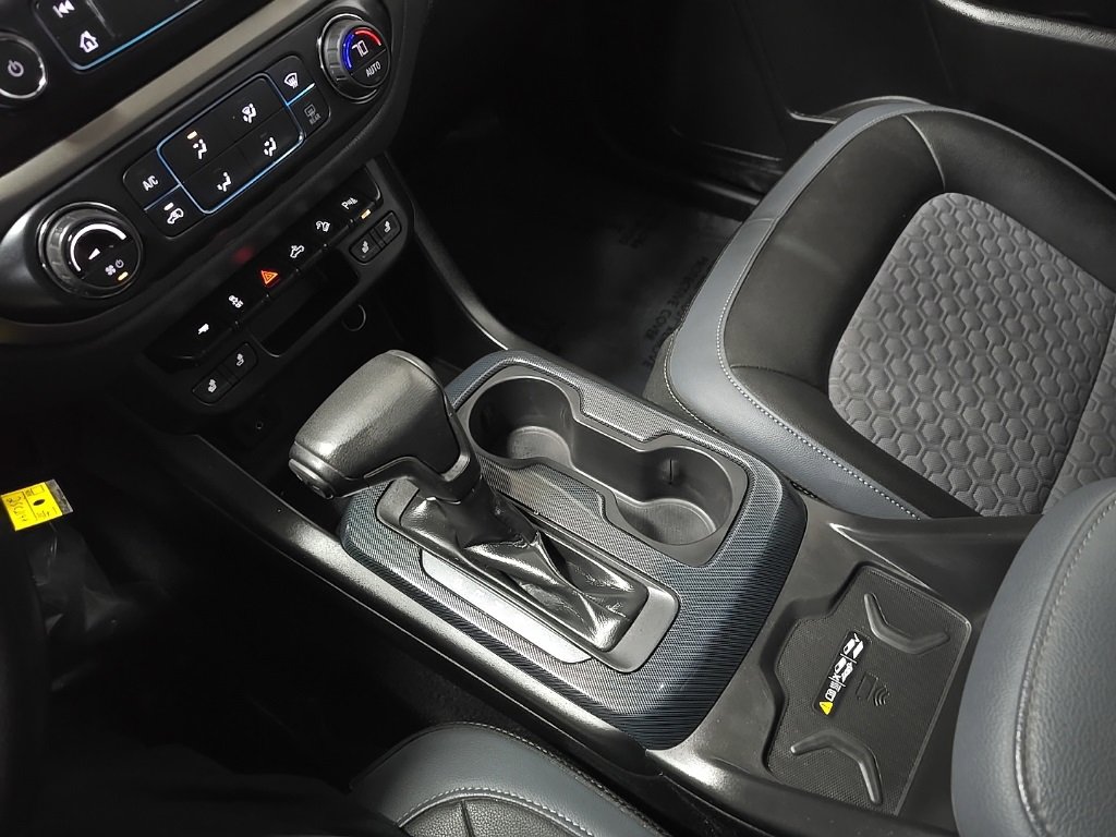2020 Chevrolet Colorado Z71 photo 25