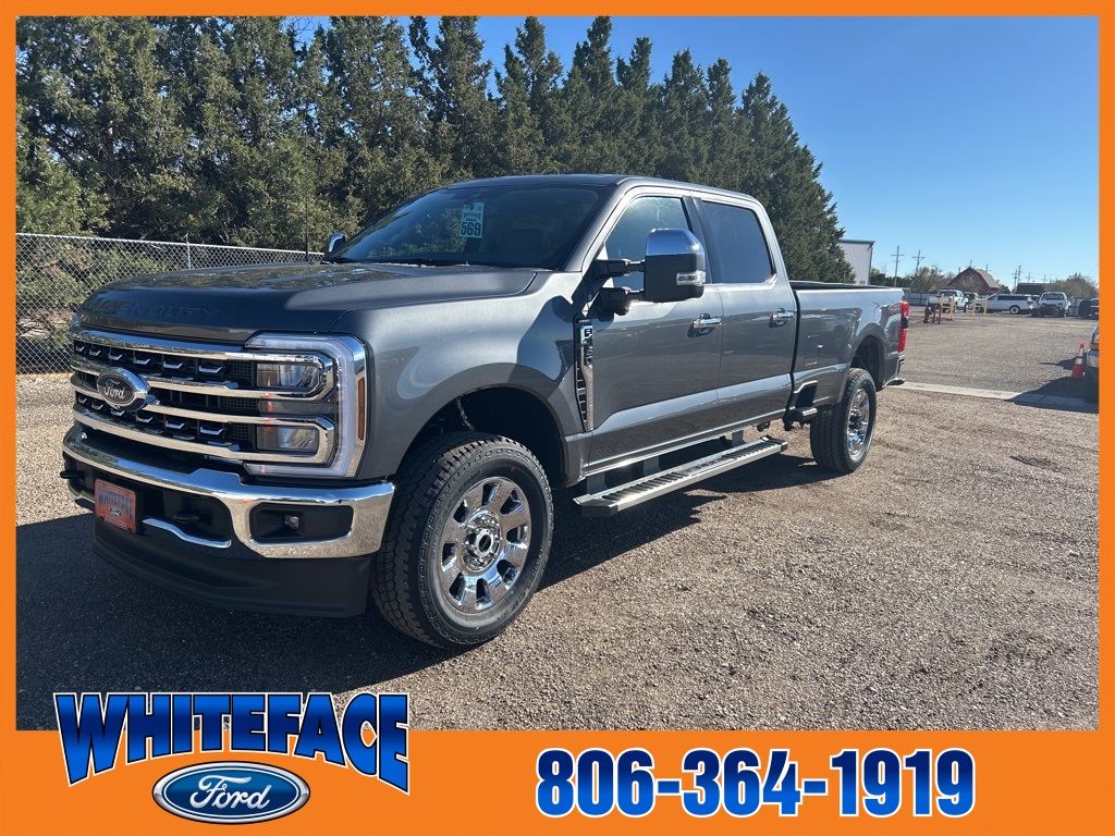 2026 Ford F-350 Super Duty Lariat's photo