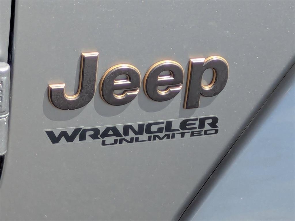 2021 Jeep Wrangler Unlimited Rubicon 392 photo 13