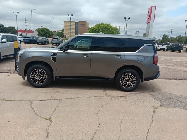 2025 Nissan Armada SL photo 3