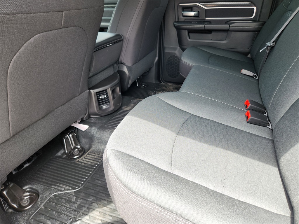 2025 Ram 3500 Big Horn photo 20