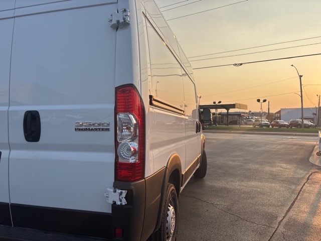 2026 Ram ProMaster 3500 photo 4