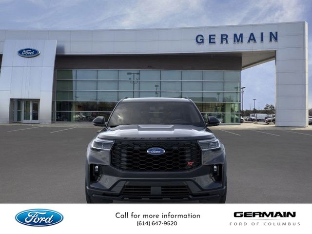 2025 Ford Explorer ST photo 4