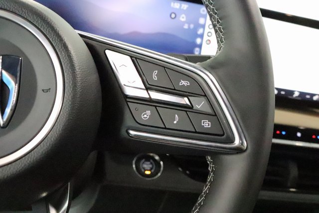 2025 Buick Enclave Preferred photo 19