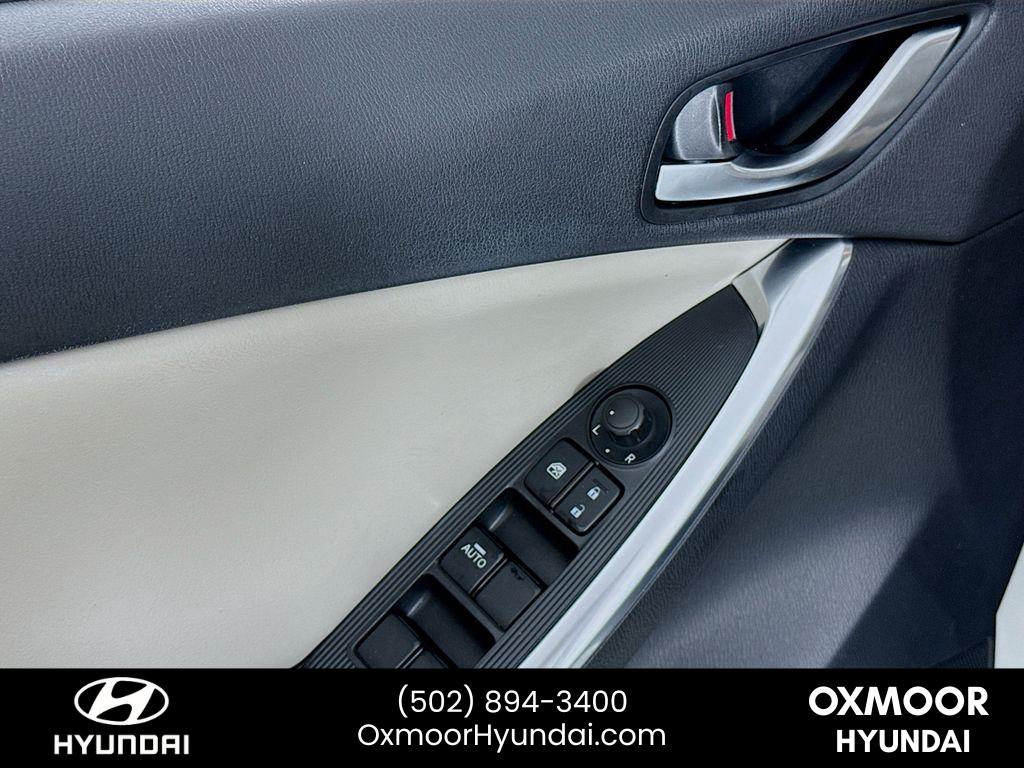 2015 Mazda CX-5 Grand Touring photo 16
