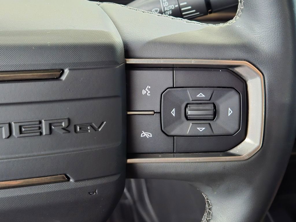 2025 Gmc Hummer EV SUV photo 18