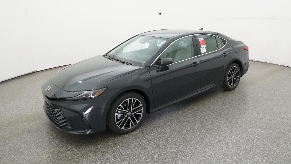 2026 Toyota Camry XLE's photo