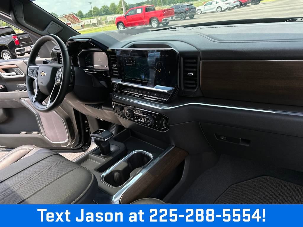 2023 Chevrolet Silverado 1500 High Country photo 36