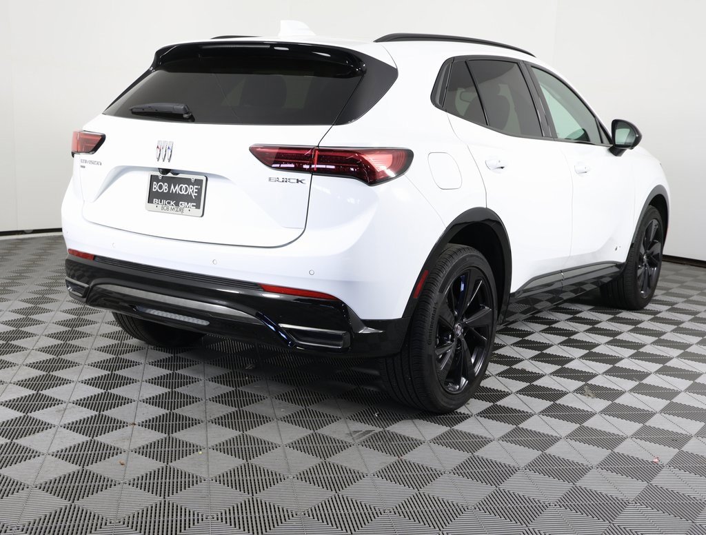 2025 Buick Envision Sport Touring photo 4