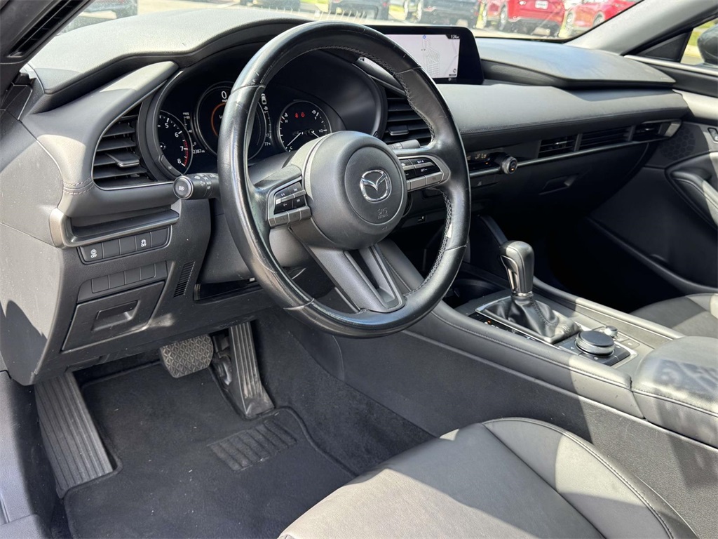 2021 Mazda Mazda3 Select photo 2