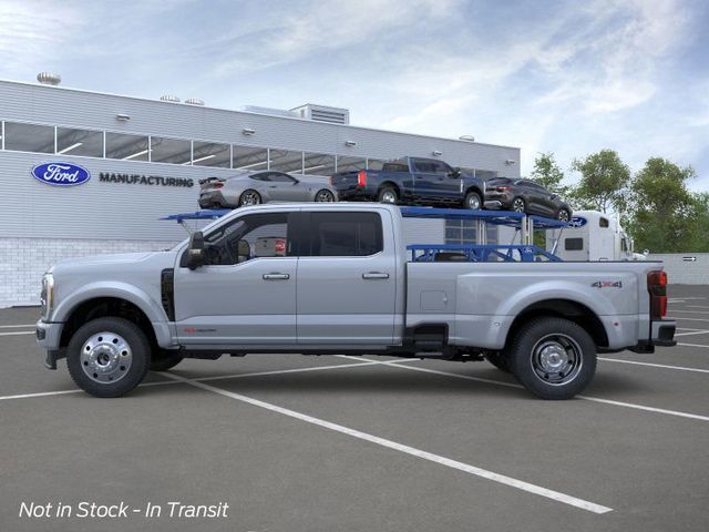 2026 Ford F-450 photo 3