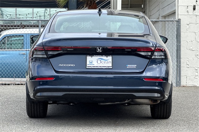 2025 Honda Accord Hybrid Touring photo 5