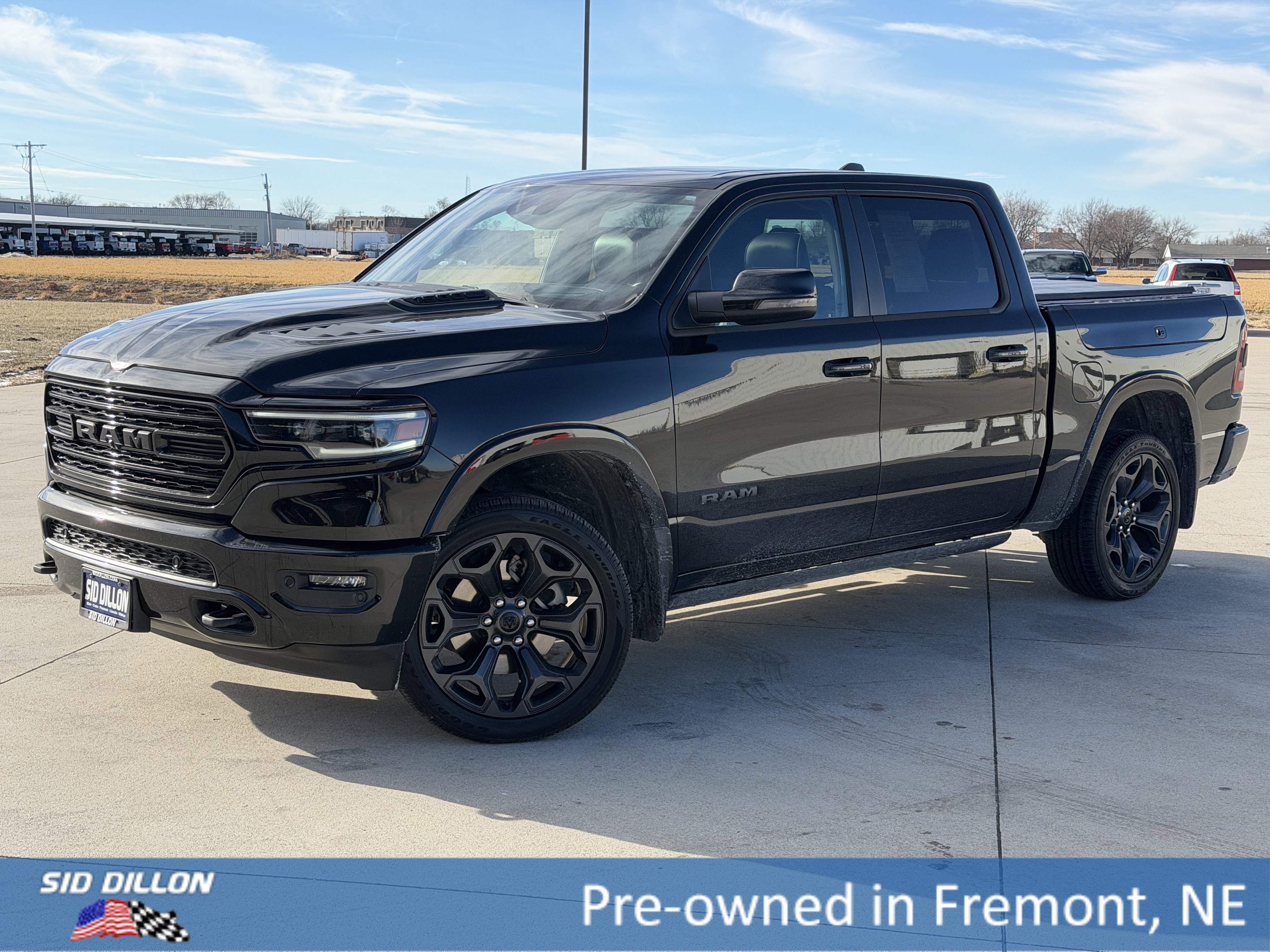 2023 RAM Ram 1500 Pickup Limited's photo