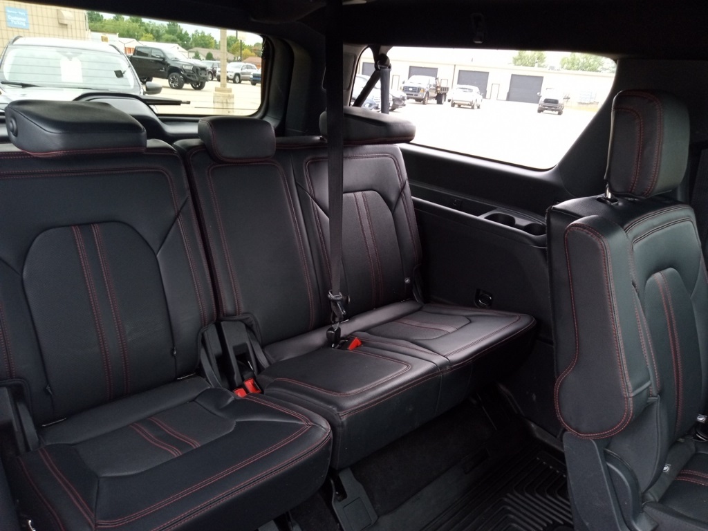 2024 Ford Expedition MAX Limited photo 20