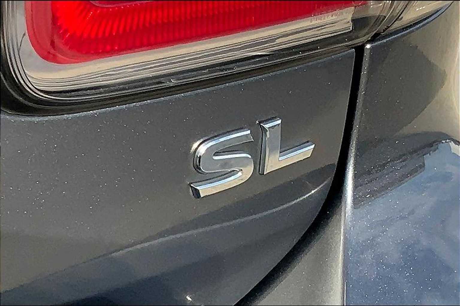 2020 Nissan Armada SL photo 9
