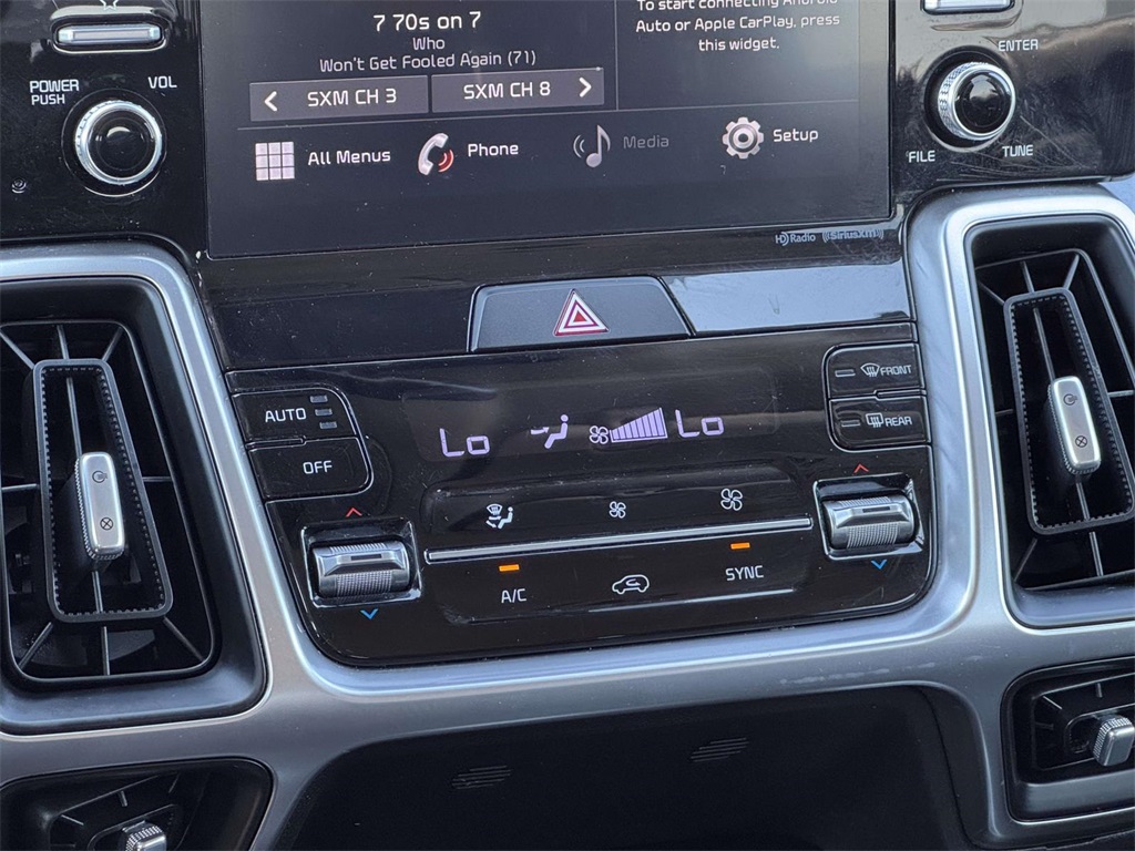 2021 Kia Sorento S photo 18