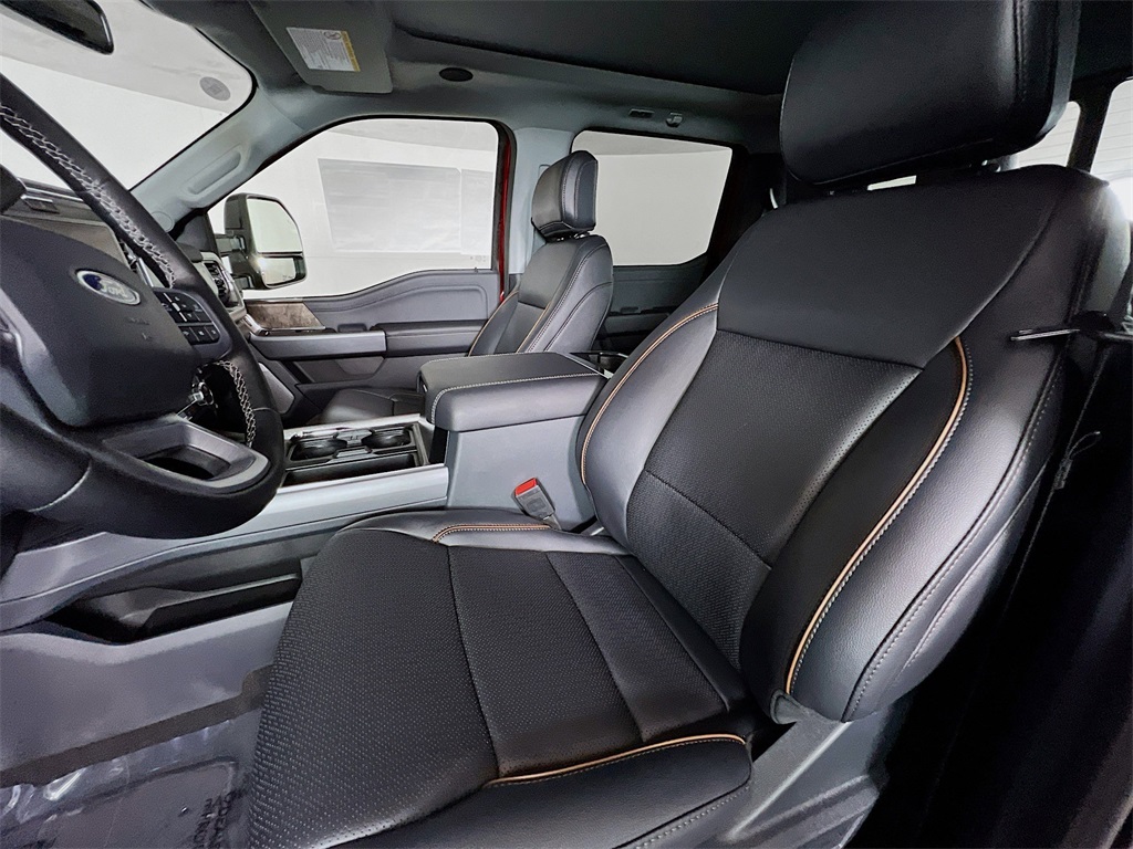 2025 Ford F-250 Lariat photo 23