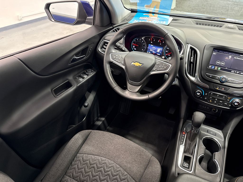 2022 Chevrolet Equinox LT photo 26